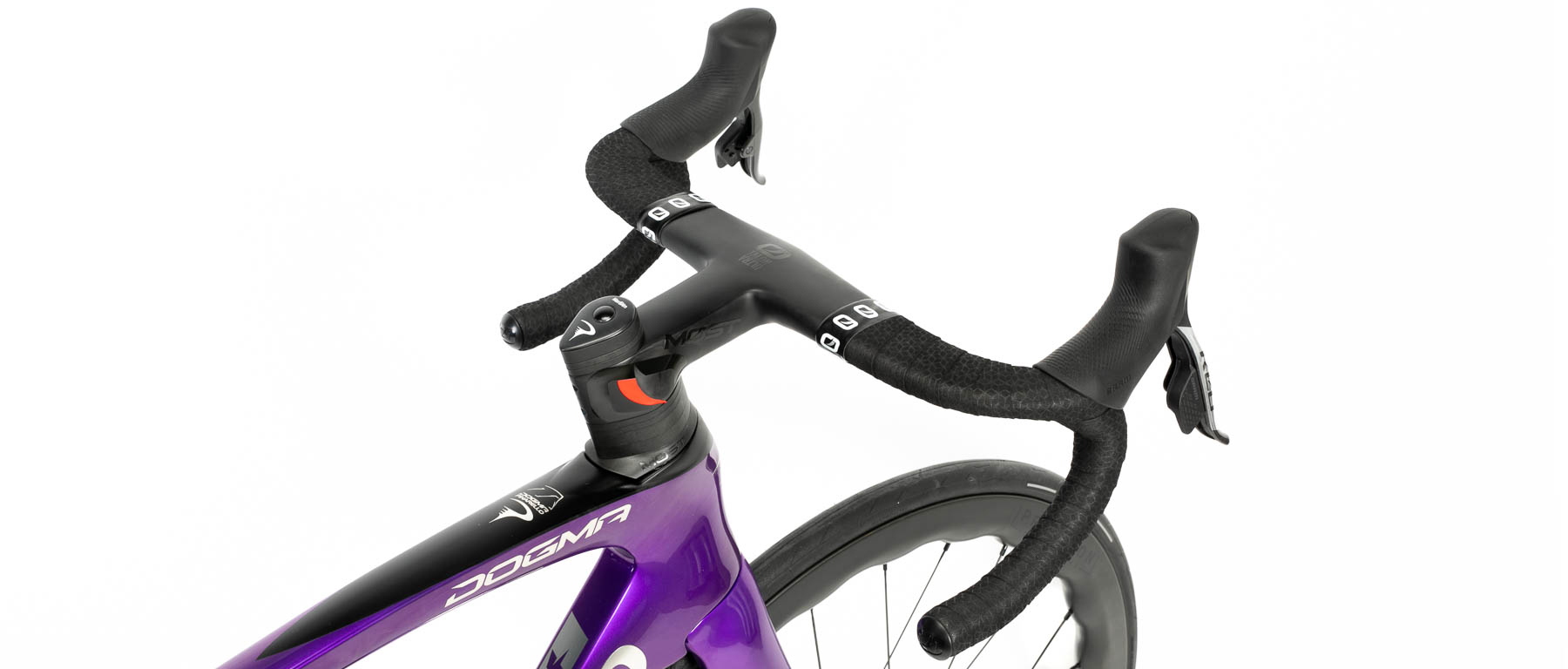 Pinarello Dogma F SRAM Red AXS Bicycle 2024