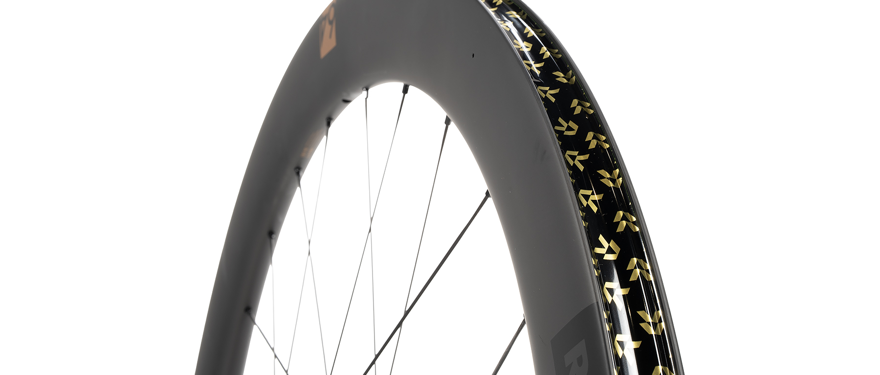 Reserve 57|64 Turbulent Aero DT 180 Dicut Carbon Wheelset