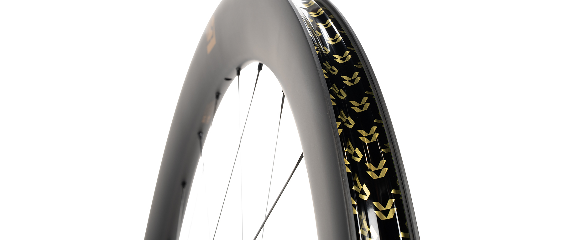 Reserve 57|64 Turbulent Aero DT 180 Dicut Carbon Wheelset