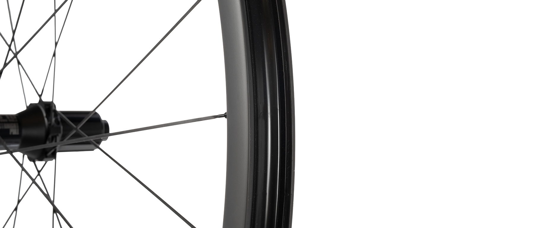 Reserve 32 DT 370 Carbon Rear Wheel