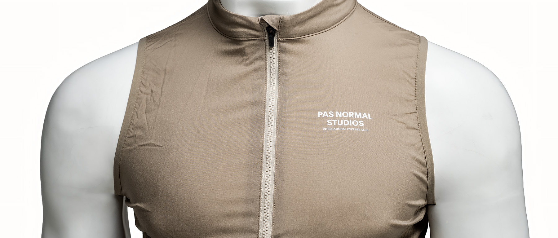 Pas Normal Studios Mechanism Stow Away Gilet